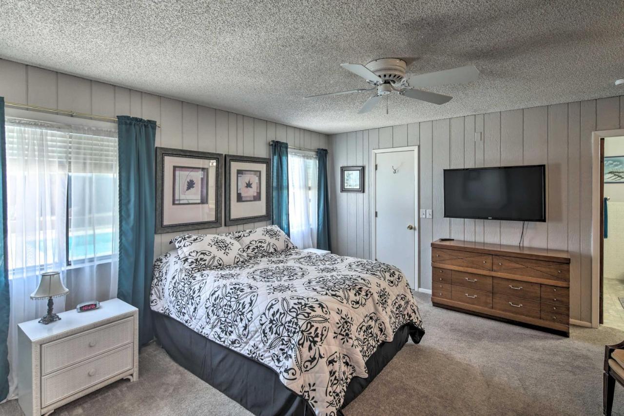 Lake Havasu Home With Pool - 2 Miles To Waterfront! Lake Havasu City Zewnętrze zdjęcie